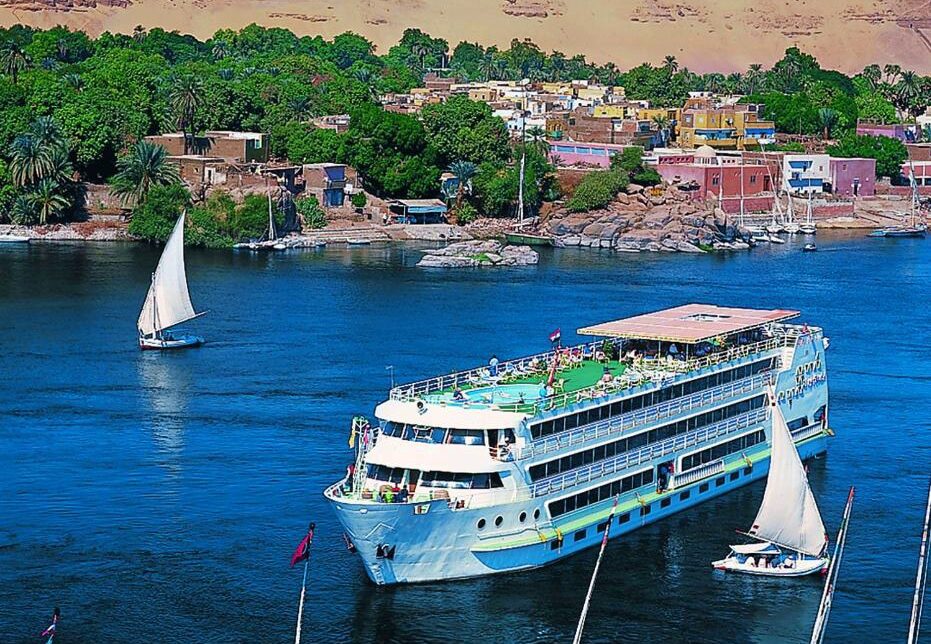 Mahrousa Nile Cruise